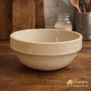 Vintage Stoneware Mixing Bowl Speckled Beige Farmhouse Kitchen
